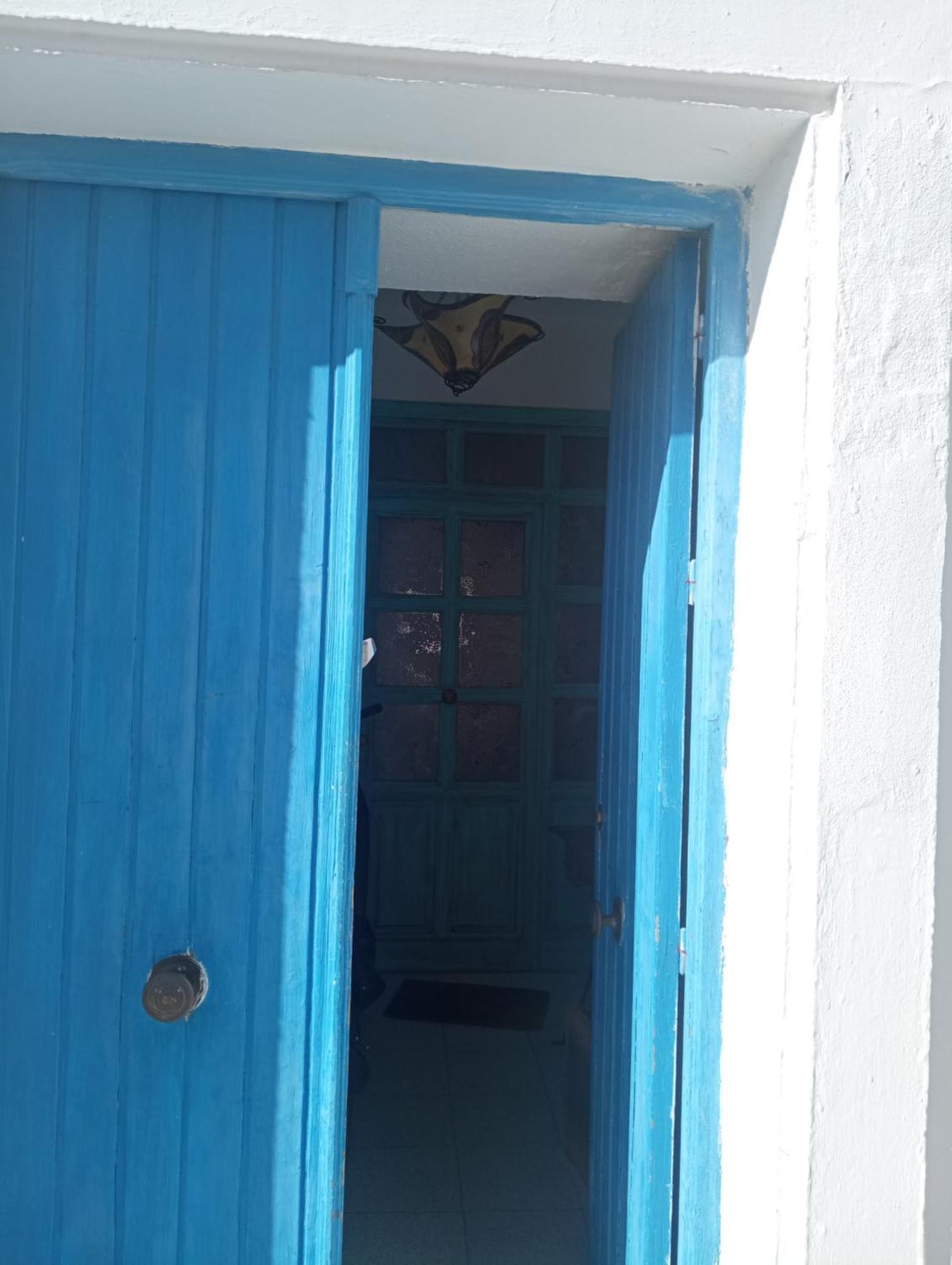 En Breve Comienza Construccion De Viviendas Al Lado, Habra Albaniles Desde Hora Temprana Аямонте Екстериор снимка